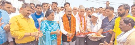Mohan Lal lays foundation stone for Veterinary Hospital, Residential Quarters in Pargwal