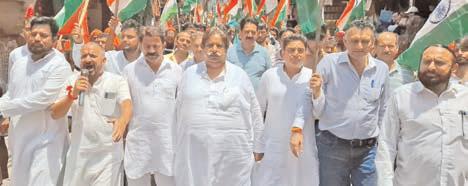 JKPCC Working President leads 'Jai Hind Yatra' in Katra