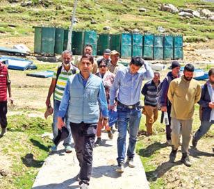 Secy RDD visits Sheshnag; reviews preparations for Amarnathji Yatra