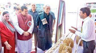 J&K Admin committed to build stronger farm economy, increasing rural employment: LG