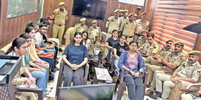 SP South interacts with interns from SIIEDC; convenes joint meeting with SHOs, MASIs/MHCs and CCTNS Operators