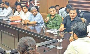 PHDCCI delegation meets Municipal Commissioner to discuss draft city logistics plan