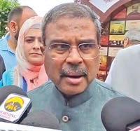 Resolution of Kashmir problem lies in pens, not guns: Pradhan