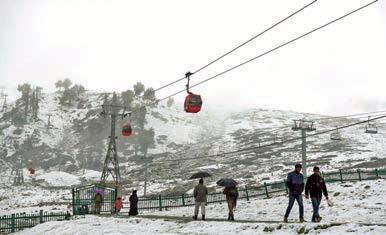 Showers drench north India; fresh snowfall, rains in J&K