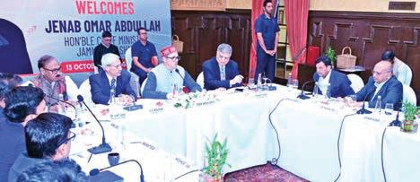 Omar stresses on attracting investment, strengthening manufacturing base in J&K