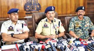 Pakistani drone drops over 5 kgs heroin worth Rs 25 cr along IB