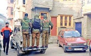 Terror module case: CIK raids doctor's home in Anantnag