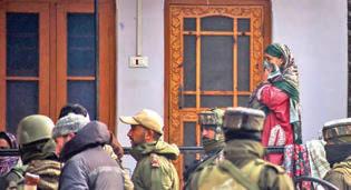 White collar terror module: SIA raids in Srinagar, Ganderbal