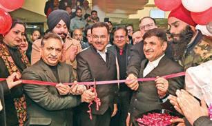 Justice Sanjeev Kumar inaugurates Common Room, Cafeteria for stakeholders at HC