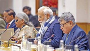 World sees India with hope, confidence: Modi