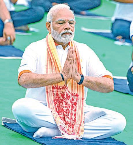 Yoga can pave way for world peace: Modi