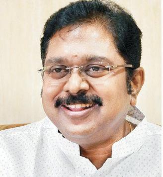 அரசு பணியிடங்களின் காலியிட விவரத்தில் வெளிப்படைத்தன்மை வேண்டும்