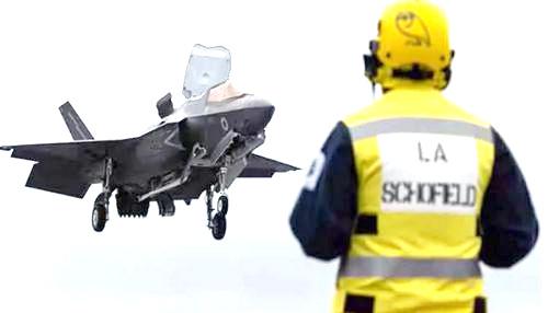 திருவனந்த புரத்தில் தரை இறங்கிய இங்கிலாந்து போர் விமானம்