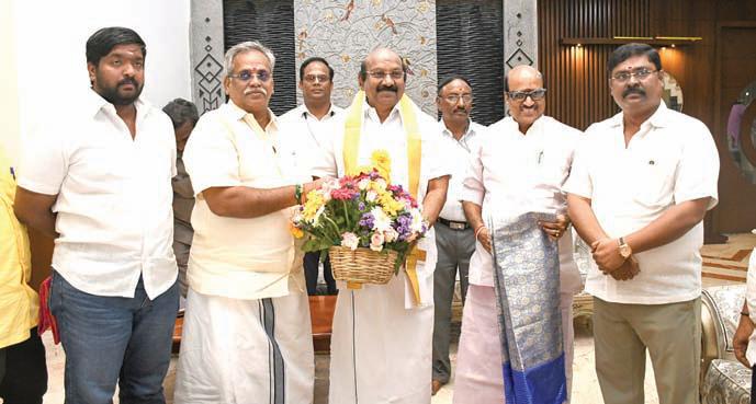 நெல்லித்தோப்பு பா.ஜ. தலைவர் டி. விஜயராஜ் தலைமையில் புதுச்சேரியில் ஜான்குமார் எம்.எல்.ஏ. பிறந்த நாள் விழா கொண்டாட்டம்