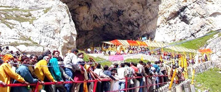 அமர்நாத் குகைக்கோவிலுக்கு 3-வது யாத்திரை குழு பயணம்