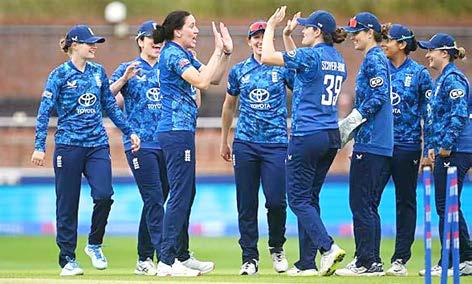 இந்திய அணிக்கு எதிரான ஒருநாள் தொடர்: இங்கிலாந்து மகளிர் அணி அறிவிப்பு