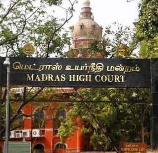 புதுச்சேரியில் அரசு பணிக்கு வயது தளர்வு குறித்து 2 வாரத்தில் கவர்னர் முடிவெடுக்க வேண்டும்