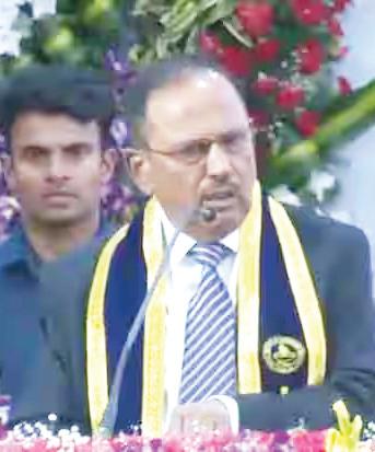 வெளிநாட்டு ஊடகங்கள், சேதமடைந்த பகுதிகளின் ஒரு போட்டோவை காட்ட முடியுமா?