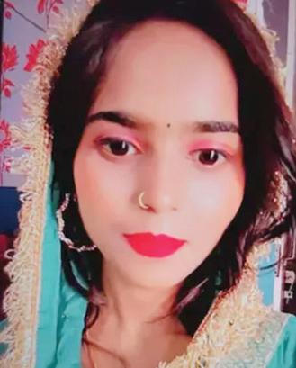 கர்ப்பம் கலைந்ததால் கணவர் திட்டியதால் காதல் மனைவி தற்கொலை