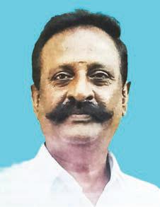 தென்காசி அருகே தொடர் விபத்து: கலெக்டர் அலுவலக கார் டிரைவர் பலி