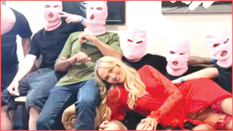 6 மணி நேரத்தில் 583 பேருடன் படுக்கையை பகிர்ந்த இளம்பெண்