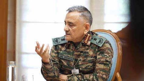 பாகிஸ்தானுடனான மோதலில் இந்திய போர் விமானங்கள் இழப்பை மறைமுகமாக ஒப்புக்கொண்ட முப்படைத் தலைமை தளபதி