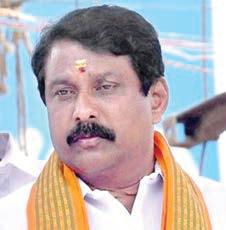 ரூ.3,700 கோடி முதலீடுகள் உத்தரபிரதேசத்திற்கு கைமாறியது ஏமாற்றம் அளிக்கிறது