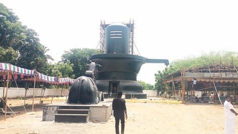 54 அடி உயர சிவன் கோவிலில் கும்பாபிஷேக பூஜை தொடங்கின