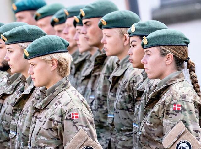 டென்மார்க்கில் பெண்களுக்கு கட்டாய ராணுவ சேவை
