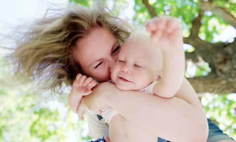 பள்ளி மாணவிகள் குழந்தை பெற்றுக்கொண்டால் ரூ.1 லட்சம் ஊக்கத்தொகை