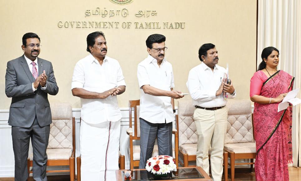 எடப்பாடி பழனிசாமி உள்ளிட்ட கூட்டணி தலைவர்கள் பங்கேற்பு