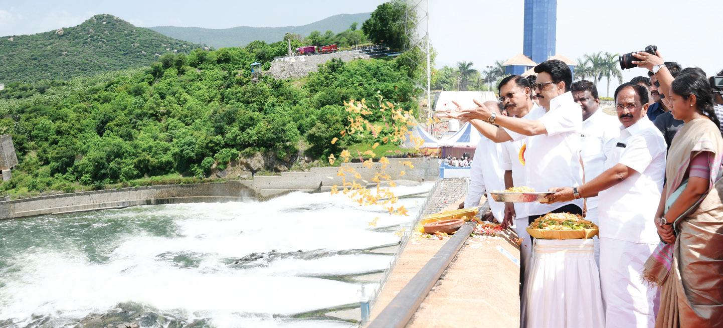 மேட்டூர் அணையிலிருந்து காவிரி டெல்டா பாசனத்திற்காக தண்ணீரை தமிழ்நாடு முதலமைச்சர் மு.க.ஸ்டாலின் திறந்து வைத்தார்