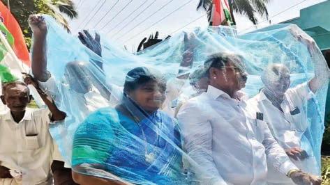 நெல்லையில் கொ.க.வை. பேரணி காங்கிரஸ் கட்சியினர் நூதன போராட்டம்