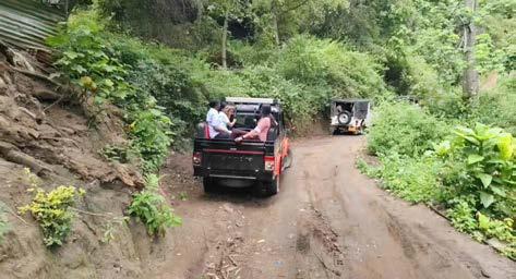 கொடைக்கானல் மலைச்சாலைகளில் கரடு முரடான பாதைகளிலும் சரக்கு வாகனத்தில் ஆபத்தான பயணம்