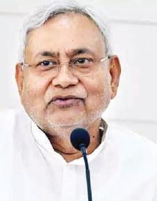 20-ந்தேதி புதிய அமைச்சரவை பதவி ஏற்பு முதல்-மந்திரி பதவியை ராஜினாமா செய்தார் நிதிஷ்குமார்