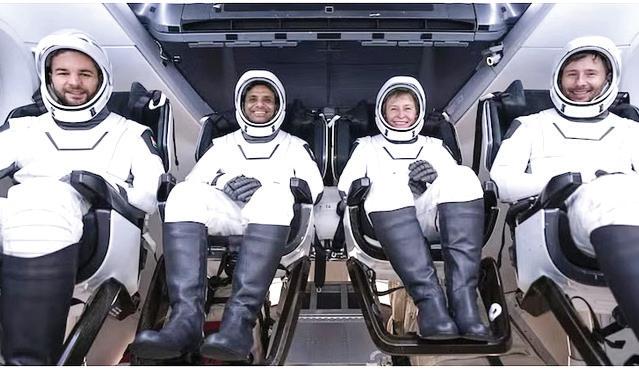 இந்திய வீரர் சுபான்ஷு சுக்லா உள்பட 4 வீரர்கள் விண்வெளிக்கு புறப்பட்டனர்