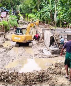 அனந்தனார் கால்வாயில் உடைப்பை நிரந்தரமாக செப்பனிடும் பணி