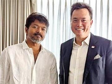 கோலிவுட் சூப்பர்ஸ்டார்... விஜய்க்கு சிங்கப்பூர் தூதர் புகழாரம்!