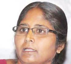 என் கணவரை அடக்கம் செய்த இடத்தில் மணிமண்டபம் கட்ட வேண்டும்