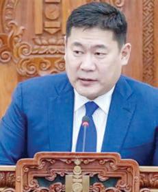 மகனின் ஆடம்பர வாழ்க்கையால் பதவி இழந்த மங்கோலிய பிரதமர்