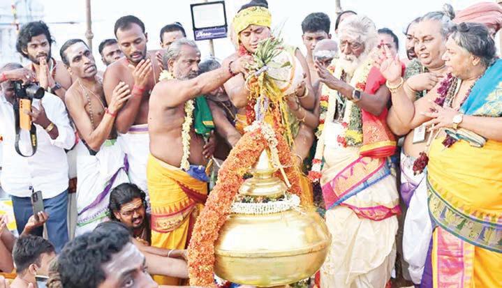 திருச்செந்தூர் முருகன் கோவில் கும்பாபிஷேக விழா கோலாகலமாக நடந்தது
