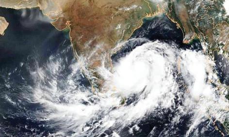 வங்கக்கடலில் உருவாகும் காற்றழுத்த தாழ்வு பகுதி வலுப்பெறும்: தமிழ் நாடு, புதுச்சேரியில் பலத்த மழை பெய்யும்