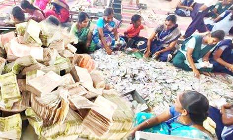 திருத்தணி சுப்பிரமணிய சுவாமி திருக்கோயிலில் பக்தர்கள் 1.41 கோடி ரூபாய் உண்டியல் காணிக்கை