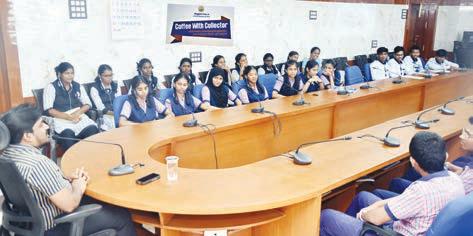 விருதுநகர் மாவட்ட ஆட்சித்தலைவர் மாணவர்களுடன் கலந்துரையாடல்