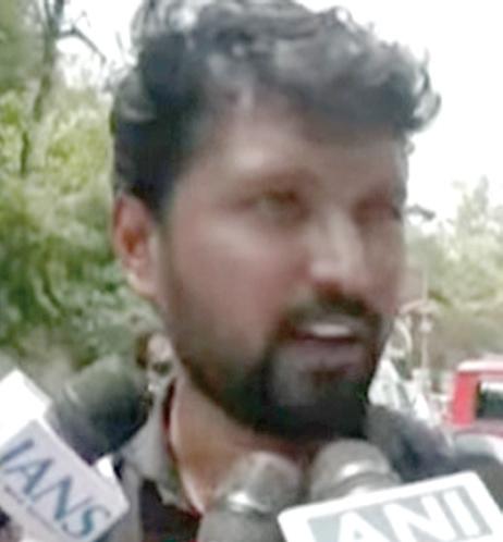 சென்னை மருத்துவர் அருண் பிரசாத் விமான விபத்தில் உயிர் தப்பினார்