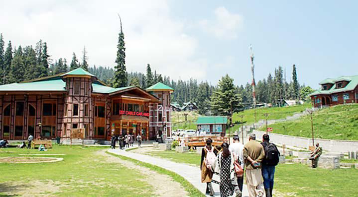 ஜம்மு - காஷ்மீரில் பஹல்காம் உள்ளிட்ட 16 சுற்றுலாத் தலங்கள் மீண்டும் திறப்பு