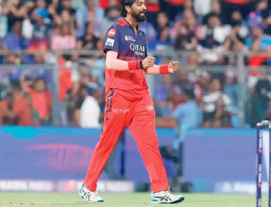 RCB outdo MI in tactics and spin smarts