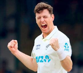 Kerr and Henry take away top honours in New Zealand Cricket Awards