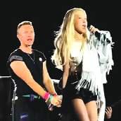 Blackpink star on stage with Coldplay