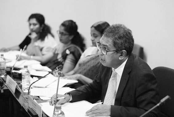 COPF approves resolution for revising limits on Advance Accounts of ministries and depts.